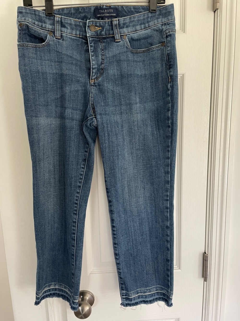 Talbots Cropped Straight-Leg Jeans in Medium Wash Blue 8p